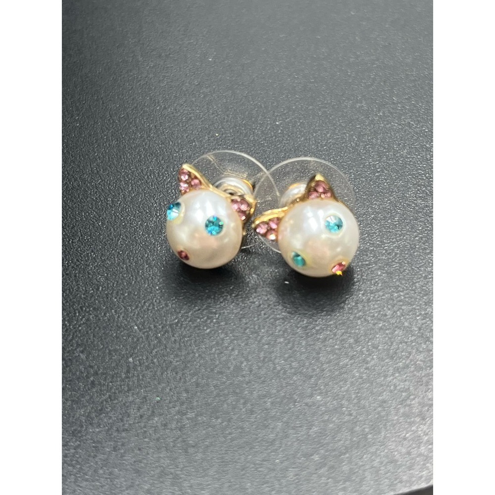 Betsey Johnson‎ Faux Pearl gold tone  Cat Studs pink blue crystals